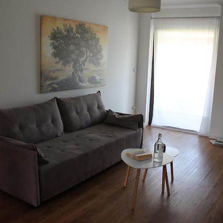 Blue Side Apartment In Pórto Ráfti Екстериор снимка